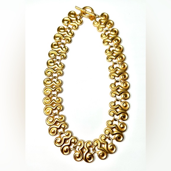 Vintage 1980s to 1990s Anne Klein Matte Gold Swirl Necklace - Picture 2 of 3